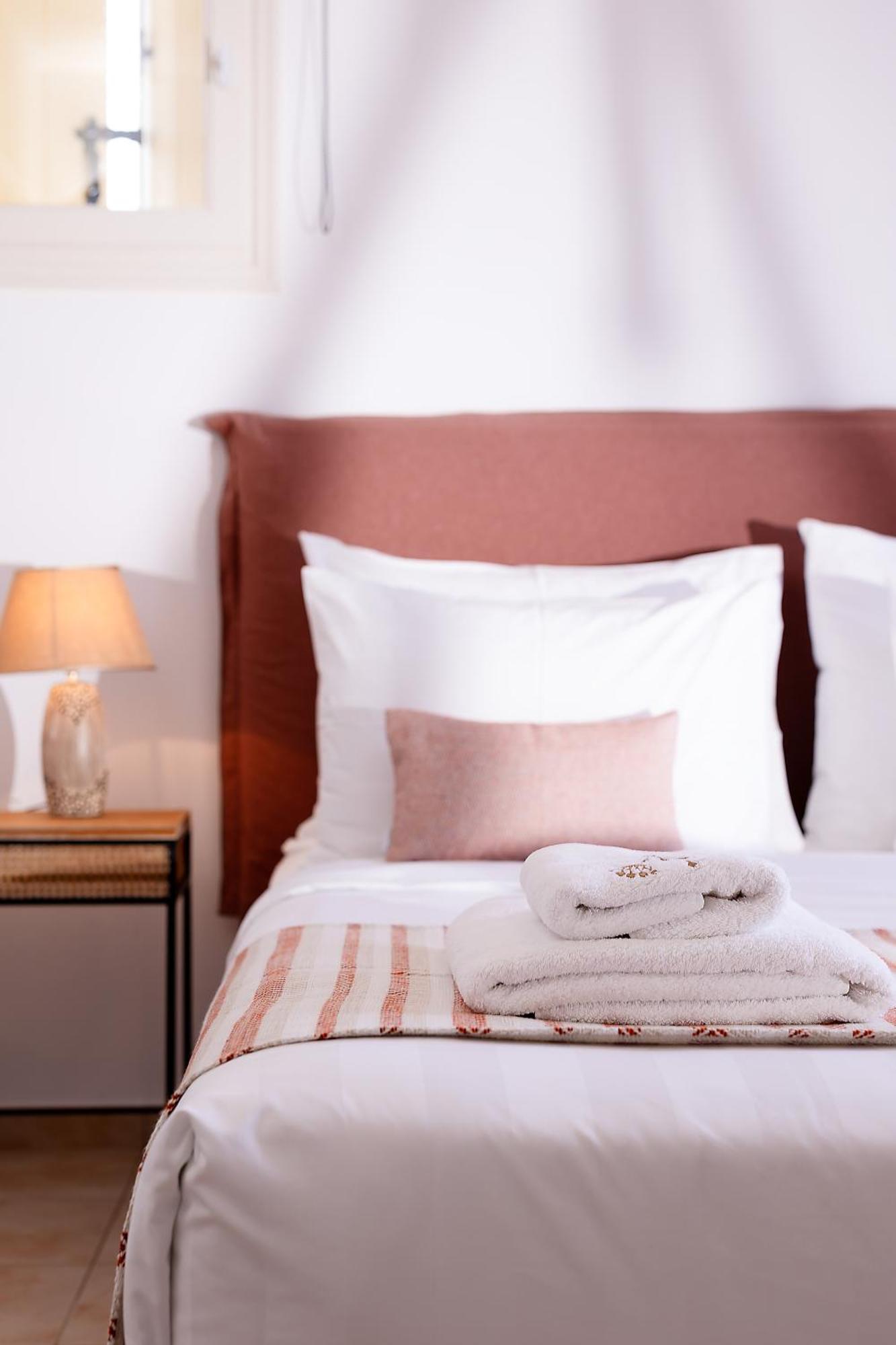 Mirabelle Luxury 4* Pláka
